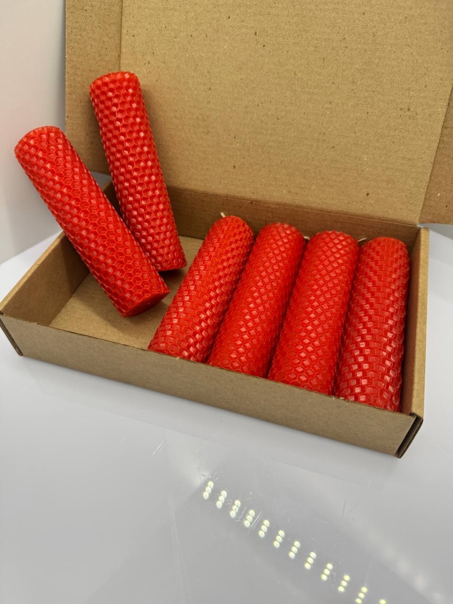 Набор свечей из вощины "Праздничные" Набор свечей из вощины "Праздничные"